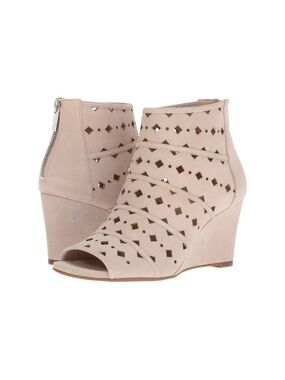 Michael Kors Uma Suede Wedge Sandals Laser Cut Open Toe Size 7.5